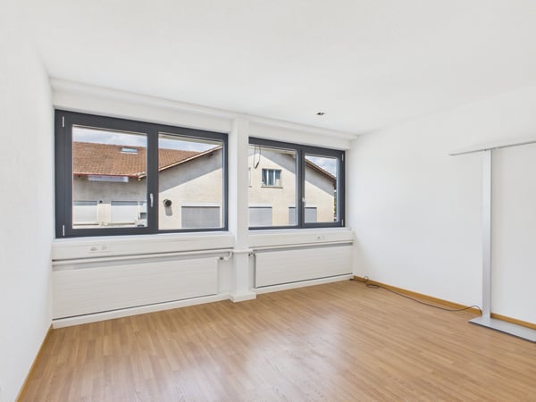 Flexible Büroräume ab 10m2 bis 300m2 in Münsingen 4