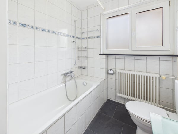 Charmantes 4½-Zimmer-Einfamilienhaus mit Garten in Killwangen 17