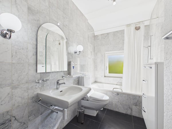 Charmantes Einfamilienhaus mit Garten und Sauna in Solothurn 7