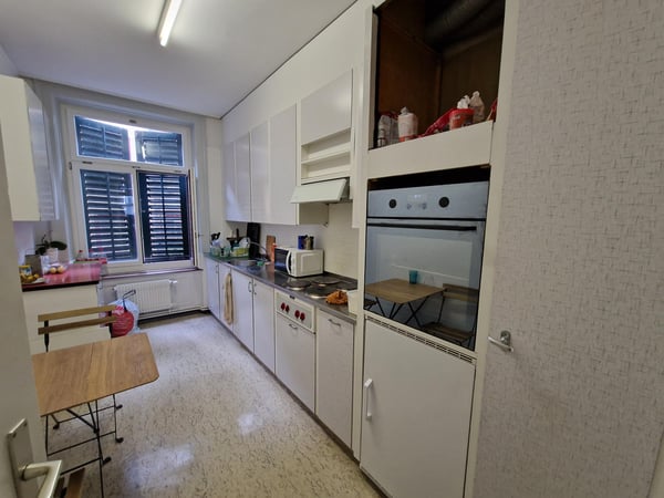 Zentrale Wohnung oder Büro zu vermieten 2
