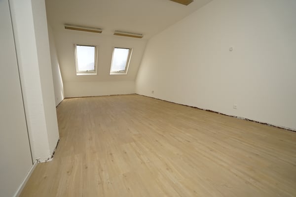 Zentraler Büro- oder Praxisraum zu vermieten 2
