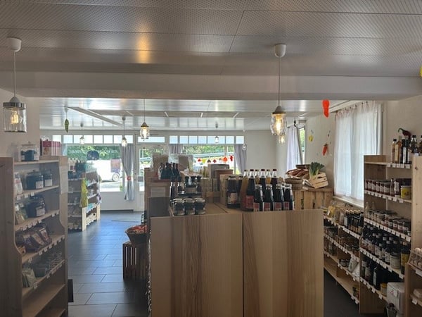 Surface d'env. 90 m2 au rez-de-chaussée
