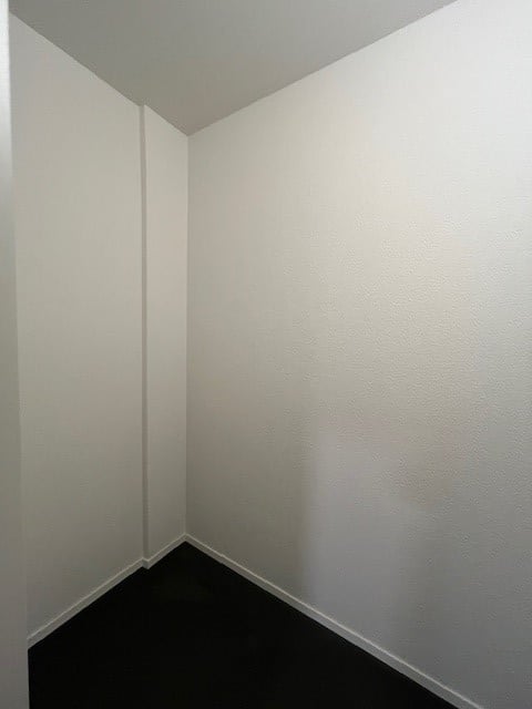 kürzlich sanierte 1.5-Zimmerwohnung mit toller Aussicht zu vermieten! 4