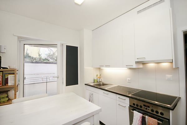 ATTRAKTIVE 6.5 ZIMMER WOHNUNG AN ZENTRALER LAGE 3