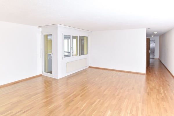 1.5 Zimmer Wohnung mit ÖV Anschluss 2