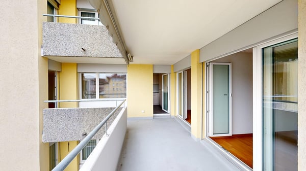 Grosszügige, helle 1.5 Zimmer Wohnung 9