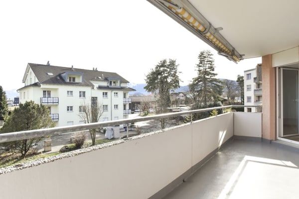 Schöne 2.5 Zimmer-Wohnung 6