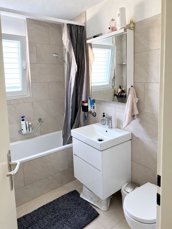 helle 2 Zimmer-Wohnung 2