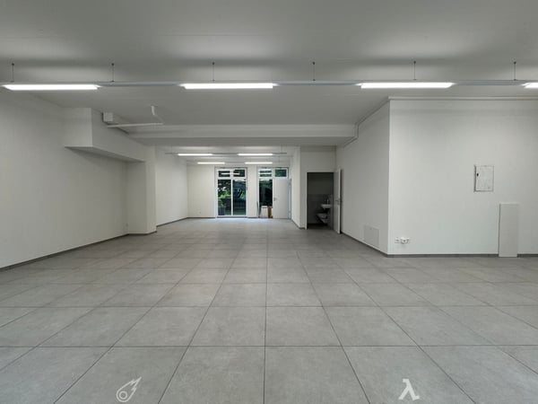 Renoviertes Geschäftslokal zu vermieten 4