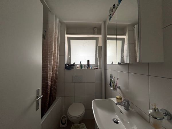 Helle und moderne 3,5-Zimmer-Wohnung in Nidau 5