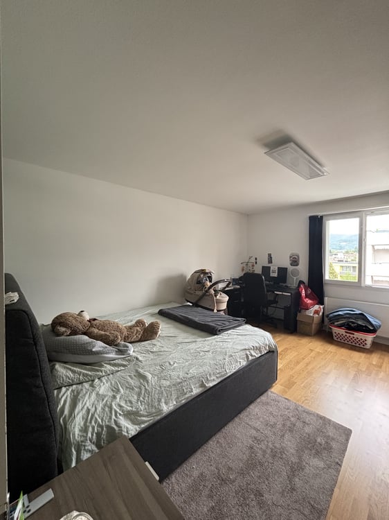Helle und moderne 3,5-Zimmer-Wohnung in Nidau 4