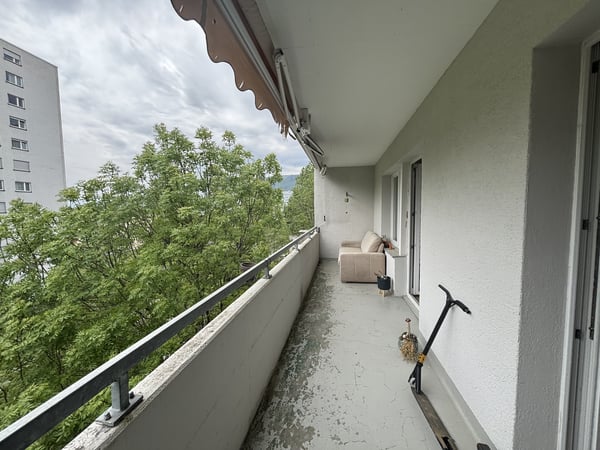 Helle und moderne 3,5-Zimmer-Wohnung in Nidau 9