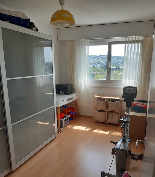 Helle 4-Zimmer-Wohnung mit schöner Aussicht in Nidau 7