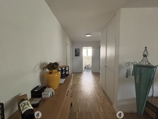 Helle, renovierte 4.5-Zimmer-Wohnung im 1. Obergeschoss 5