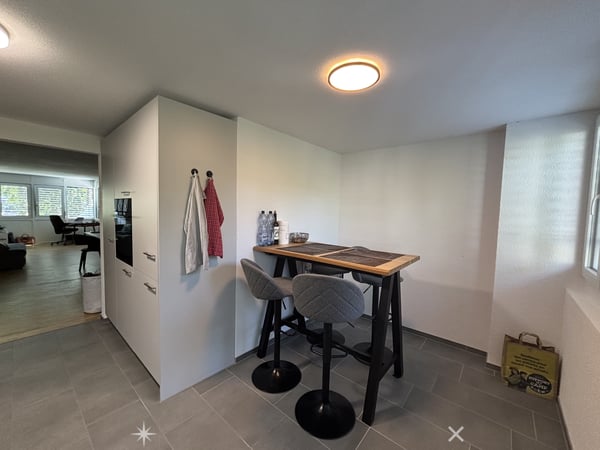 Helle, renovierte 4.5-Zimmer-Wohnung im 1. Obergeschoss 2