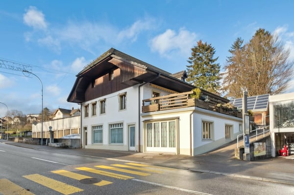 Magnifique maison sur trois niveaux au coeur de Tavannes 1
