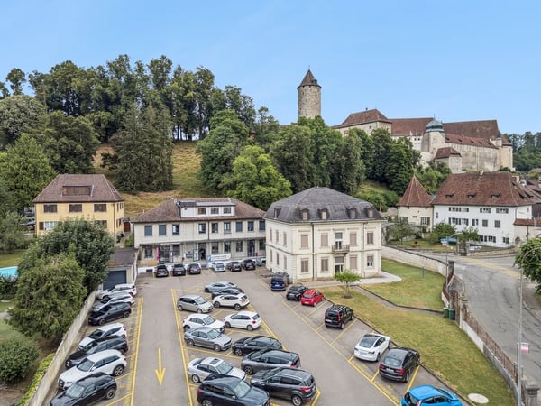 Magnifique Immeuble de rendement, rénové au centre de Porrentruy 7