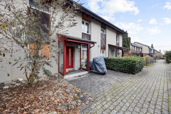 Magnifique maison mitoyenne dans un endroit calme 1