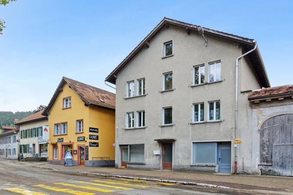 Maison centre-ville Môtiers, idéale pour une grande famille 6