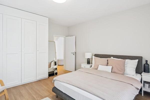 Rareté au Coeur de Reconvilier : Appartement 6.5 Pièces rénové 11