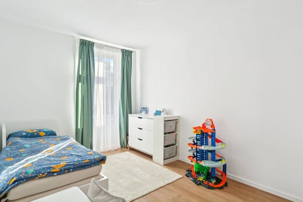 Rareté au Coeur de Reconvilier : Appartement 6.5 Pièces rénové 13
