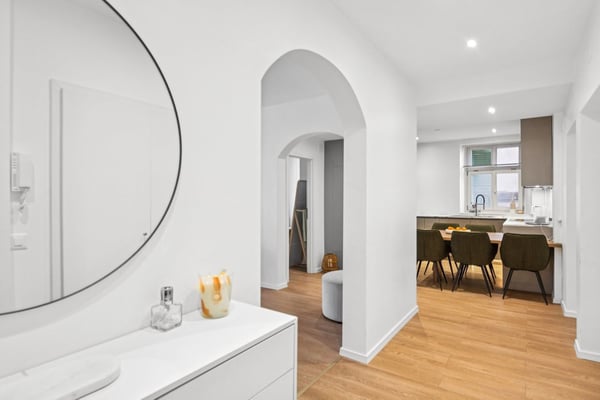 Rareté au Coeur de Reconvilier : Appartement 6.5 Pièces rénové 4