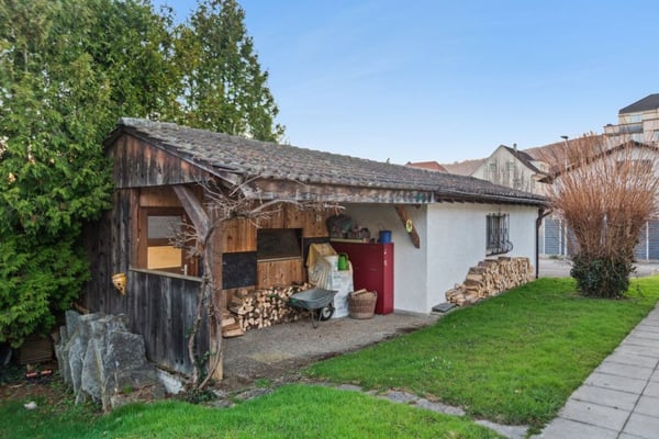 Opportunité Rare : Domaine au Bord de l'Eau & Potentiel de Développeme 7