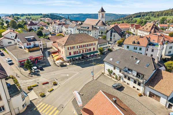 Opportunité Hôtelière Historique aux Franches-Montagnes