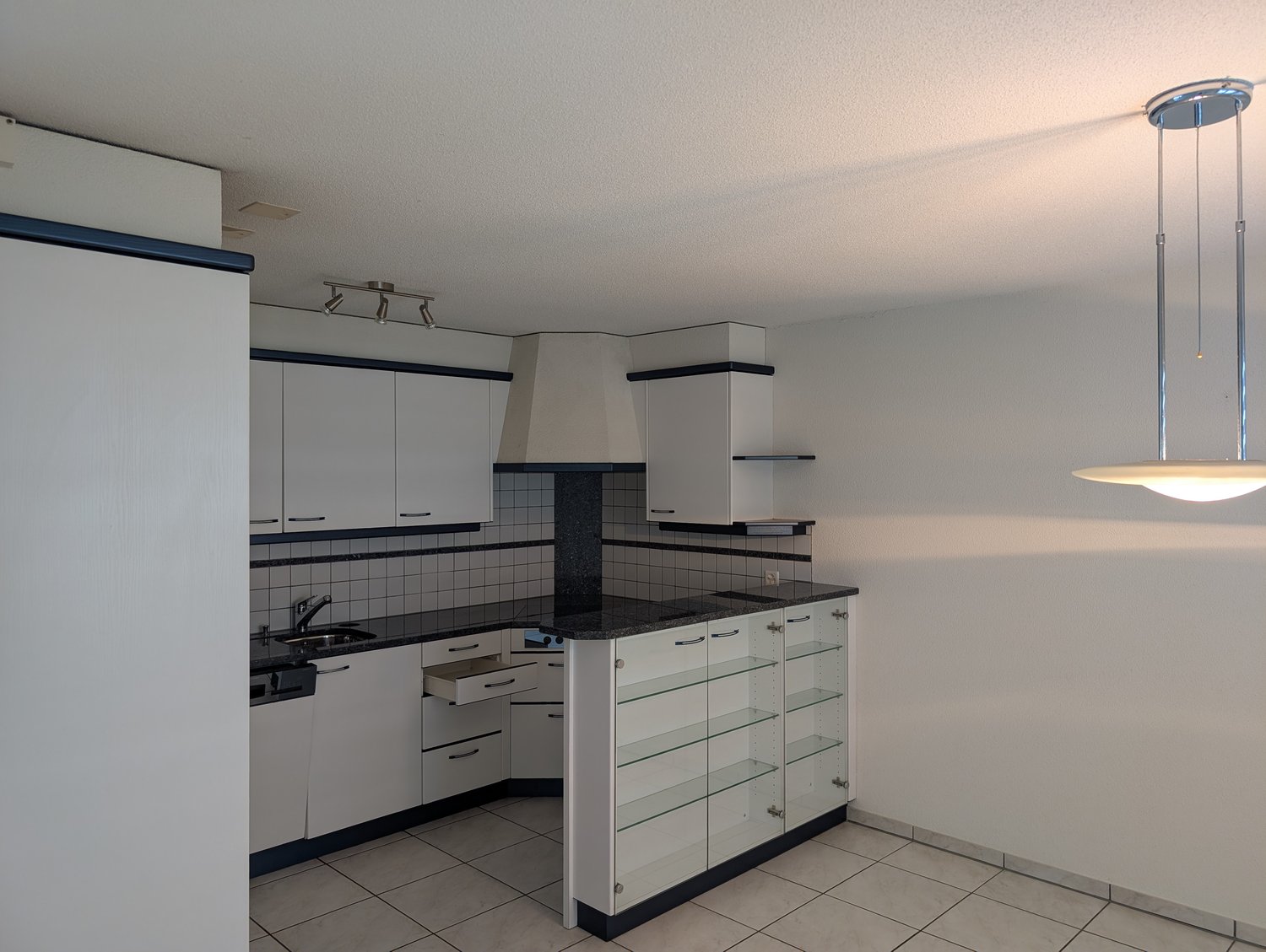 Immobilie in Münsingen - Charmante 3.5-Zimmer-Dachwohnung in Münsingen – Sofort verfügbar! - Bild 4