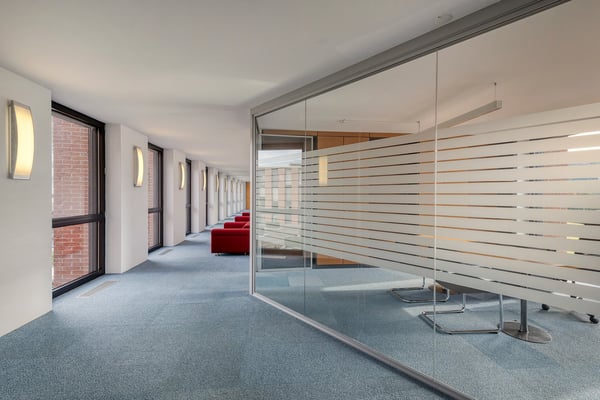 Uffici elegantemente arredati da 125 MQ a 370 MQ al WTC LUGANO, un indirizzo importante 4