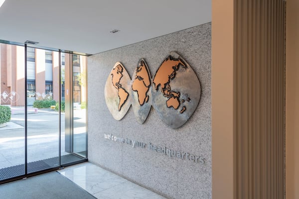 Uffici elegantemente arredati da 125 MQ a 370 MQ al WTC LUGANO, un indirizzo importante 10