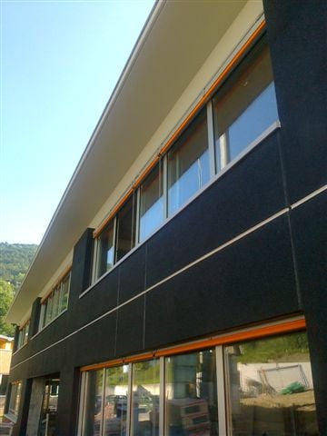 Uffici moderni forniti di aria condizionata a condizioni eccezionali in posizione strategica 19