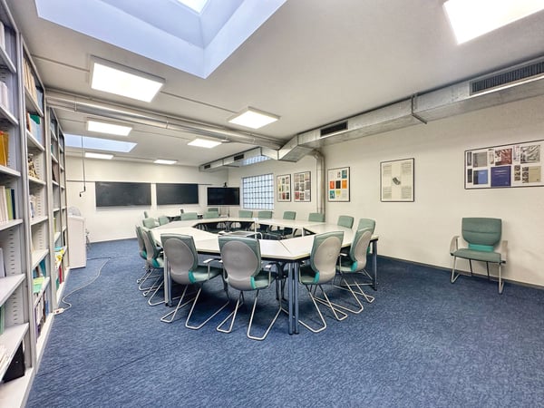 Spacieux bureau de 350m2 à remettre ! 1