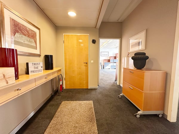 Rive - Bureau privé + salle de réunion et cuisine partagée 11