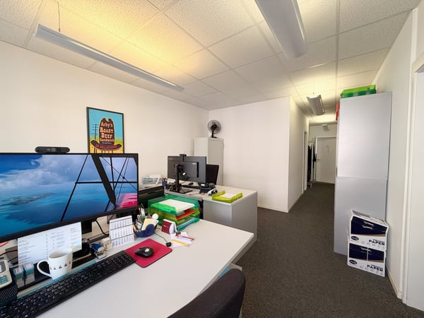 Bureaux modernes de 2 pièces au cœur de Genève 12