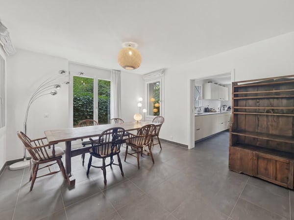 Superbe duplex meublé de 200 m² avec jardin privatif et terrasse – Chambésy 2