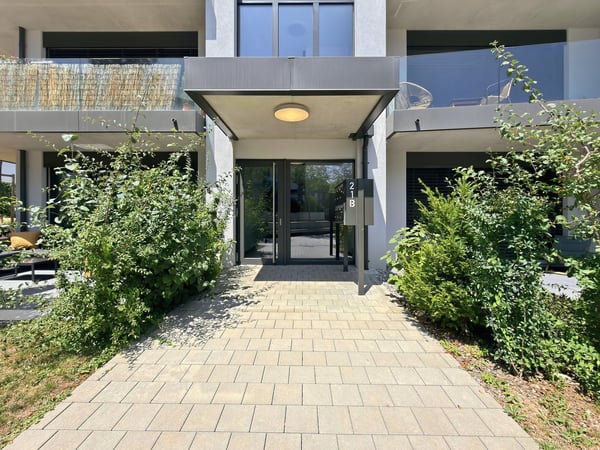 Appartement meublé de standing en rez-de-jardin 24