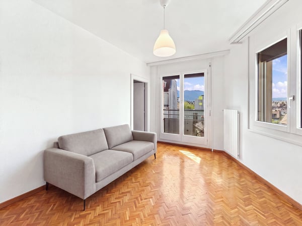 Duplex de 1 pièces avec balcon en attique 8
