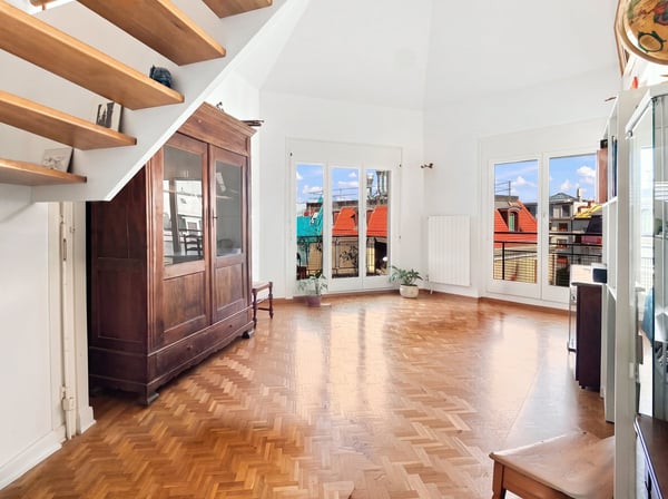 Duplex de 1 pièces avec balcon en attique 3