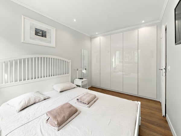 Charmant appartement de 2 pièces meublé avec terrasse – Rue Liotard, Genève 9