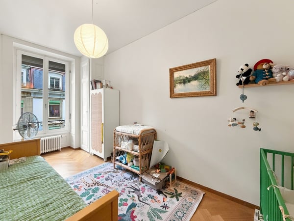 Magnifique appartement 7.5P en plein centre ville 15