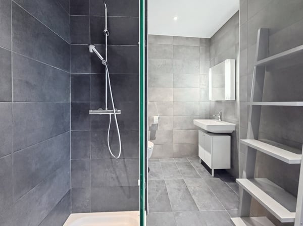 Appartement moderne en plein centre avec parking 11