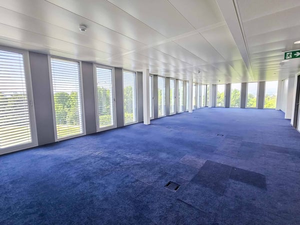 LOUER  Surface administrative moderne et lumineuse de 510 m² à deux pas de l'UNIL et de l'EPFL 3