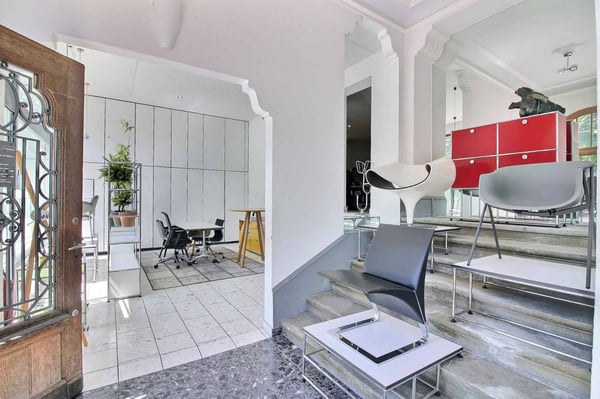 louer  Surface commerciale polyvalente à l'Avenue de Milan 30, Lausanne 3