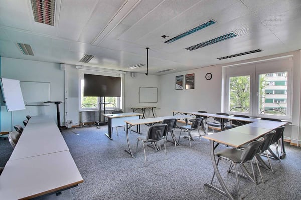 LOUER  IMMEUBLE COMMERCIAL D'EXCEPTION 6