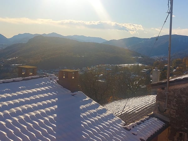 Capriasca-Lopagno: Zum Verkauf ein Gebäude mit drei Wohnungen und spektakulärem Blick 6