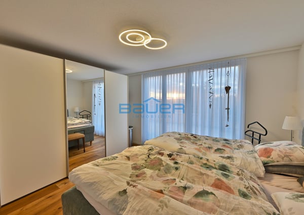 Lichtdurchflutete Attikawohnung mit Panorama-Weitsicht, Wintergarten und privatem Liftzugang 4