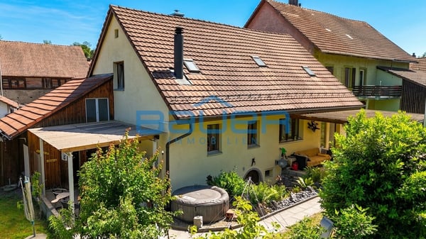 Grosszügiges Familienparadies mit unverbaubarer Rheinlage 4