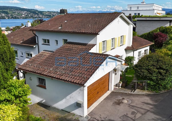 Grosszügiges Wohnen in begehrter Lage 9
