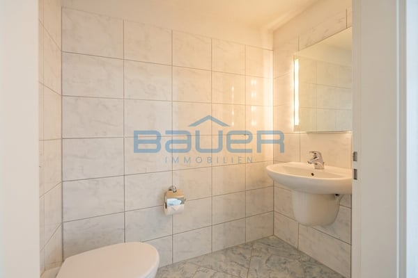 Viel Platz für die ganze Familie 7.5-Zimmer-Reihenhaus mit Garten 11